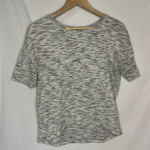 Lululemon, Women’s, Long Distance, short-sleeve, Tiger/Space Dye, Black & White.